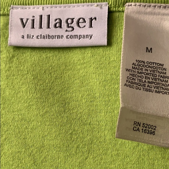 Liz Claiborne tank top. - Picture 2 of 3